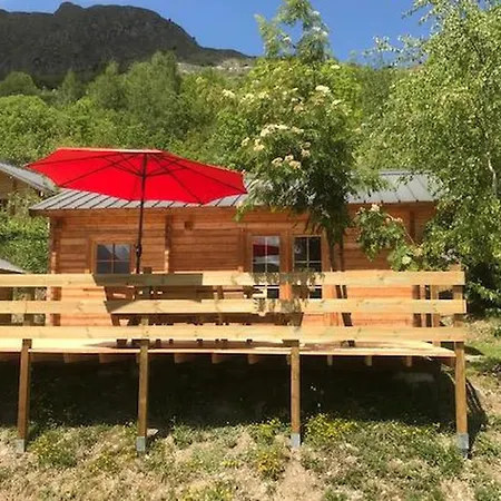 Avec Terrasse - 7 Pers. - Api-1-52-1966 Camping