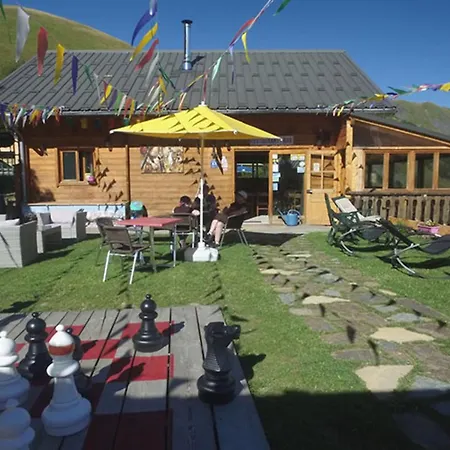 Avec Terrasse - 7 Pers. - Api-1-52-1966 Camping